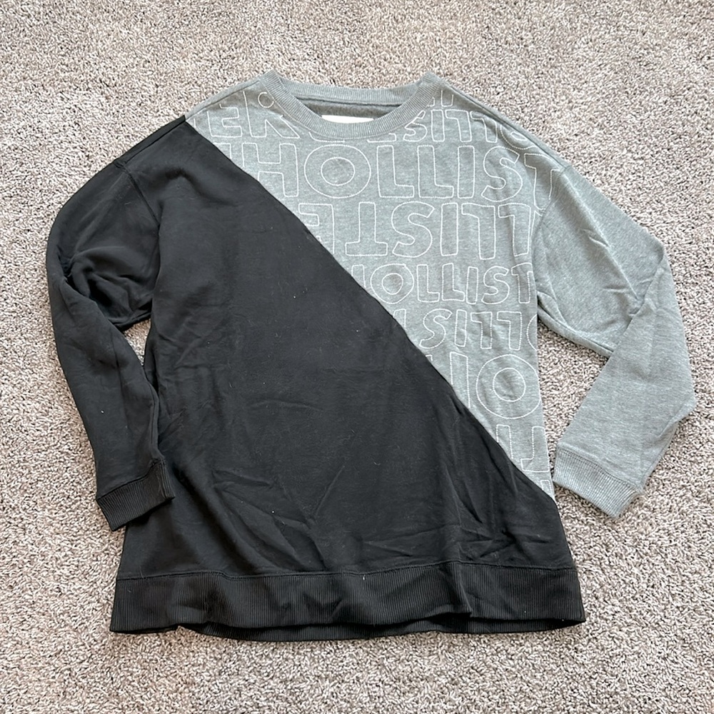 Hollister asymmetrical Sweatshirt M